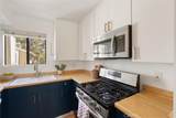 22133 Burbank Blvd #5 - Photo 12
