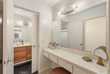 22133 Burbank Blvd #5 - Photo 18
