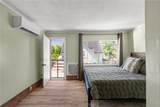 1126 Montgomery - Photo 29