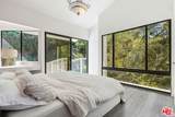 2350 Benedict Canyon Drive - Photo 30