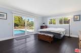 991 Montgomery Court - Photo 10