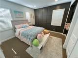 4866 Stoneglen Avenue - Photo 16