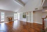 3046 Winding Lane - Photo 4