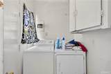 621 Spruce - Photo 9