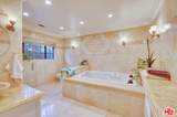 1902 Granville Avenue - Photo 25
