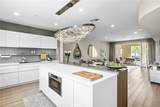 745 Beacon - Photo 21