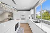 745 Beacon - Photo 22