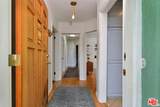 5460 Noble Avenue - Photo 10