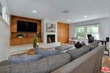 5460 Noble Avenue - Photo 21