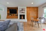 5460 Noble Avenue - Photo 22
