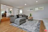 5460 Noble Avenue - Photo 24