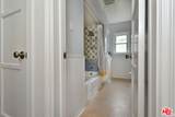 5460 Noble Avenue - Photo 35