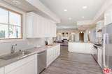 313 Reeves Drive - Photo 3