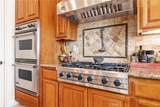 2045 Vista De La Vina - Photo 18