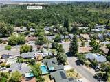 4 Doris Way - Photo 2