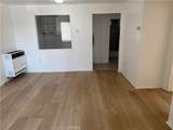 1124 40th Place - Photo 2