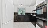 4363 Hayvenhurst Ave - Photo 32