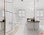 4363 Hayvenhurst Ave - Photo 49