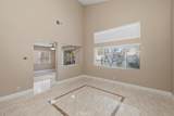 930 Primrose - Photo 7