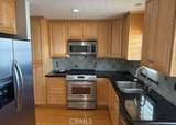 14647 Dickens - Photo 4