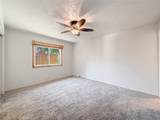 10514 Hillview Avenue - Photo 32