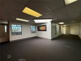 2040 Broad - Photo 15