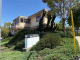 2040 Broad - Photo 3