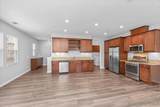 1541 Winter Lane - Photo 9