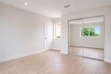 8410 Noble - Photo 2