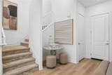 327 Baluster - Photo 37