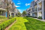 365 Placemark - Photo 38