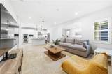 37 Roycroft - Photo 1