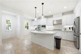 37 Roycroft - Photo 10