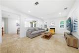 37 Roycroft - Photo 5