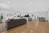 528 Doran - Photo 5