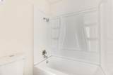 423 Gregory Street - Photo 19