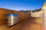 1129 Larrabee Street - Photo 40