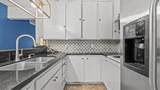 1710 Appleton Way - Photo 11