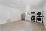 18310 Gresham Street - Photo 8