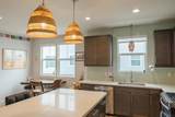 505 Lark Way - Photo 5