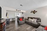 8788 Valley View - Photo 4