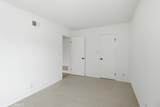577 Houston - Photo 19