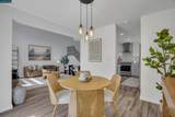 413 Dohrmann Ln - Photo 10
