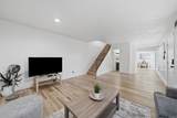 1450 Melrose Avenue - Photo 3