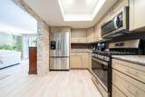 4016 Layang Layang Circle - Photo 17