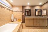 4016 Layang Layang Circle - Photo 29