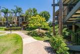 4016 Layang Layang Circle - Photo 39