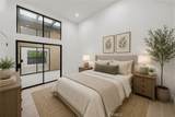 421 Van Ness - Photo 14