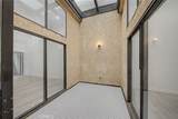 421 Van Ness - Photo 23
