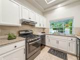 3135 Hillcrest - Photo 14
